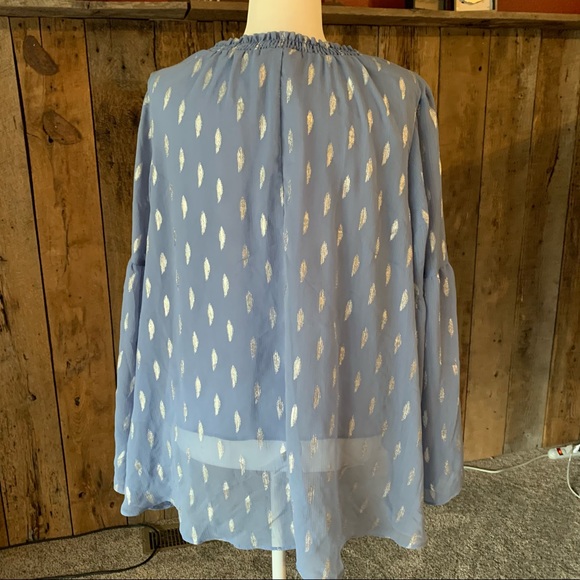 Jennifer Lopez XL Blouse - Picture 3 of 3